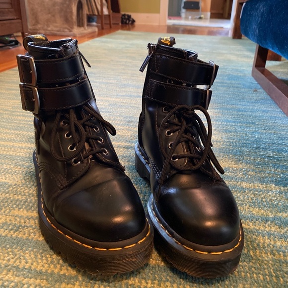 SOLD ON DEPOP - Picture 4 of 4